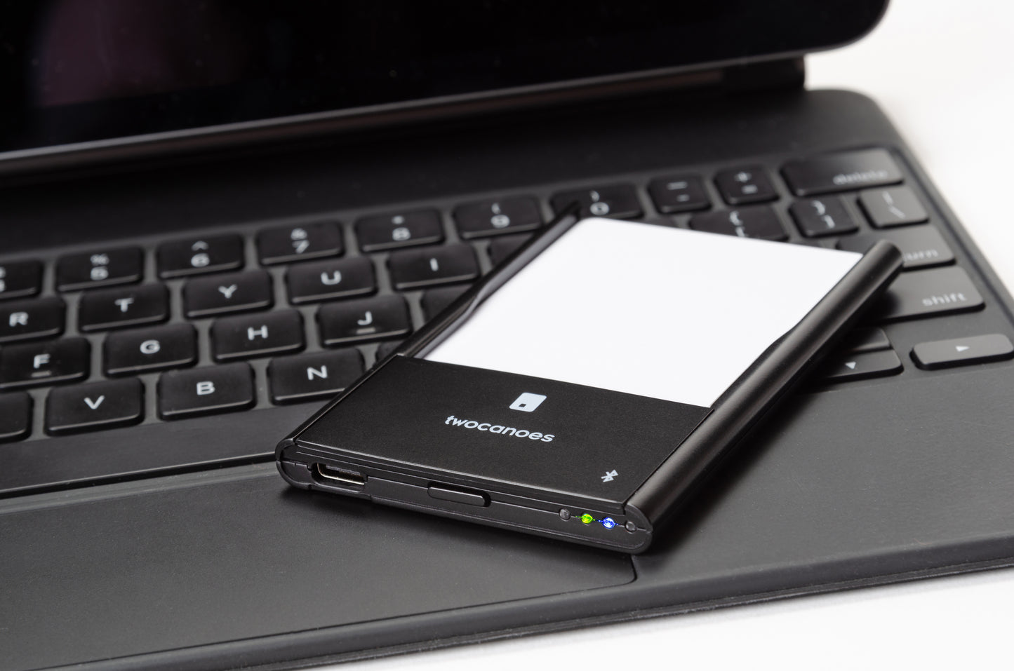 Smart Card Utility Bluetooth Reader for iPhone and iPad (iOS 14 or later)